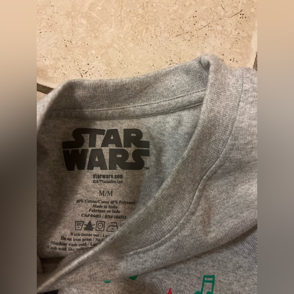 BRAND NEW Star Wars FaLaLaLala 🎵 Unisex T-shirt - Picture 3 of 3